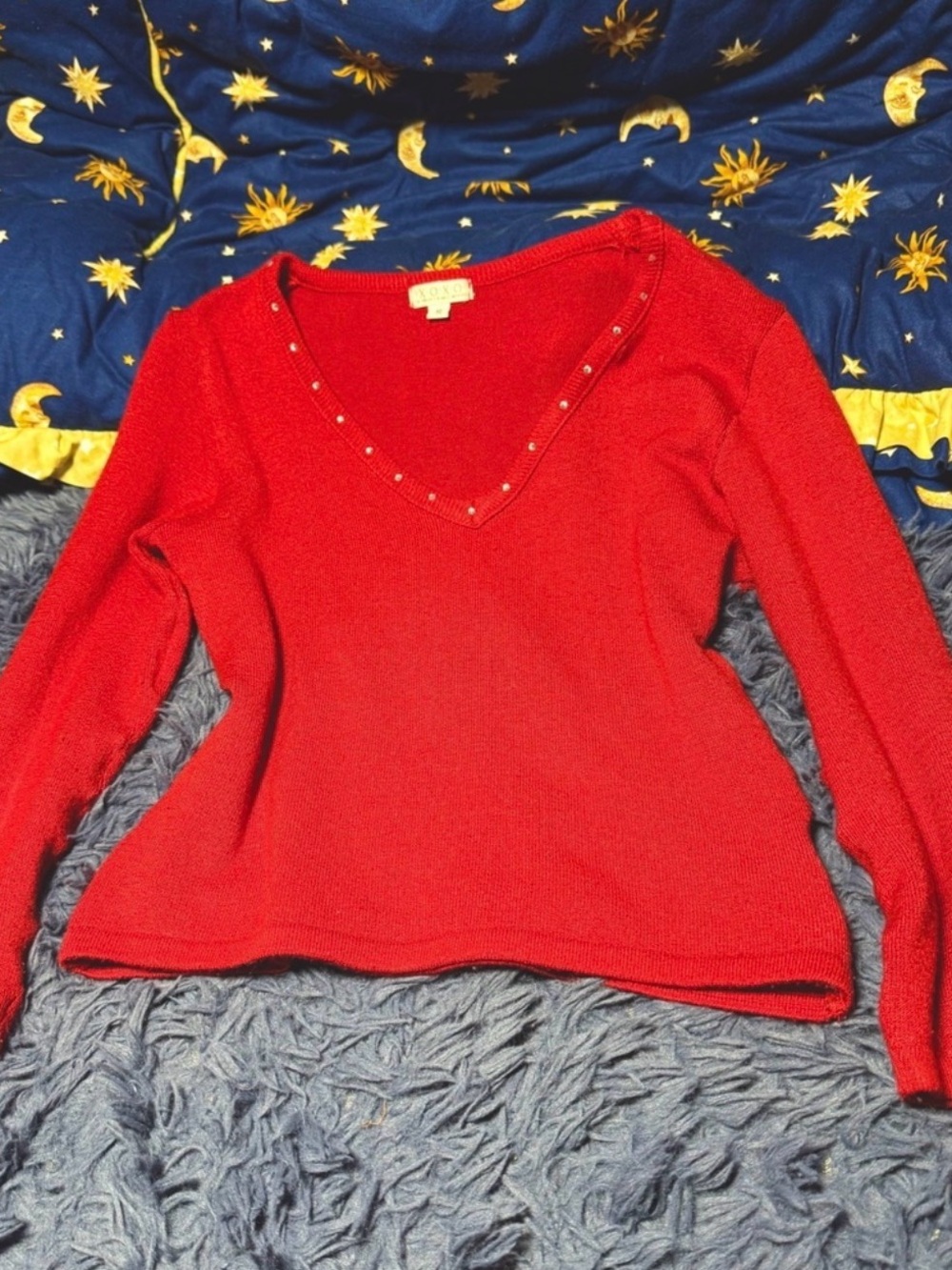 Vintage XOXO Red Acrylic Embellished V Neck Sweater Top Small